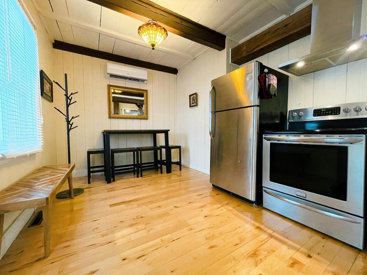 فيلا Chalet Centenaire Mauricie Saint Roch de Mekinac المظهر الخارجي الصورة